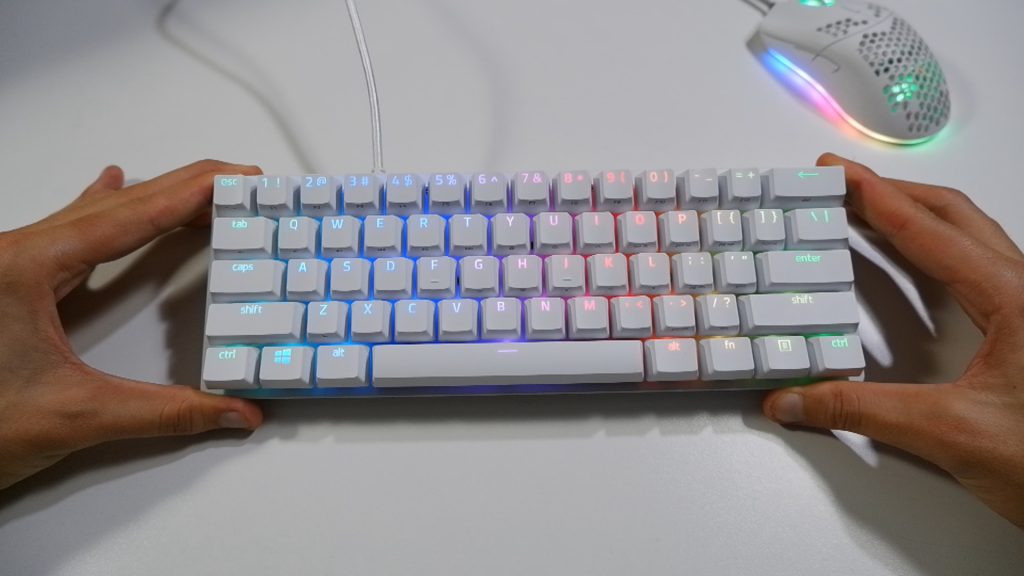 Diseño Razer Hunstman Mini