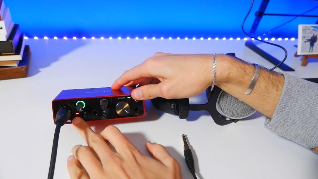 Focusrite Scarlett Solo conectado a Shure SM7b