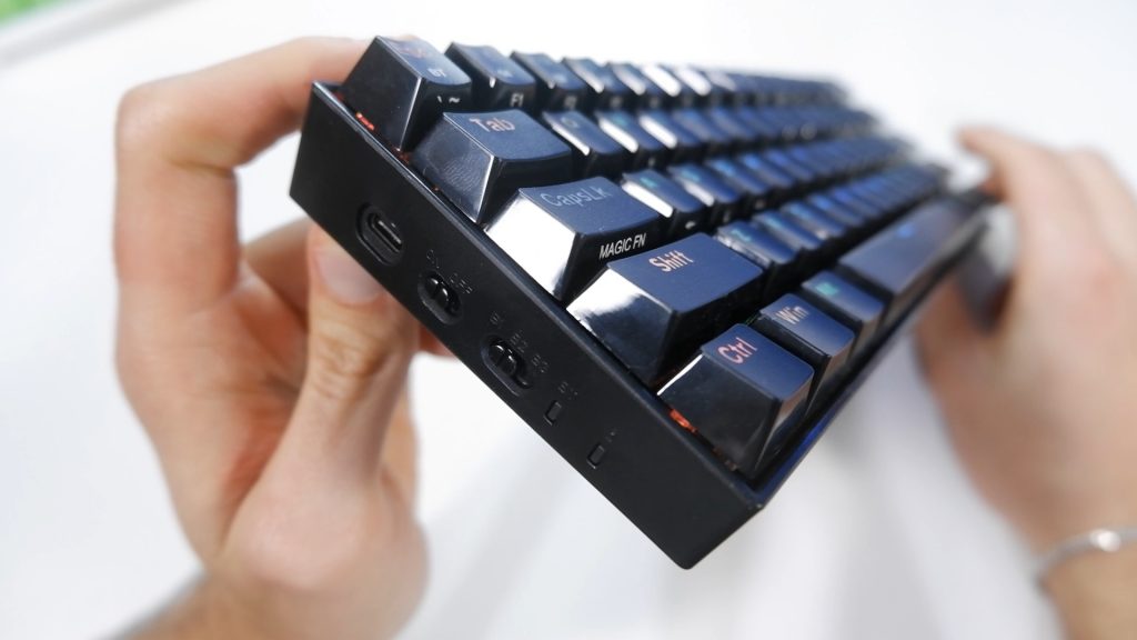 Redragon K530 Draconic, Bluetooth o por cable