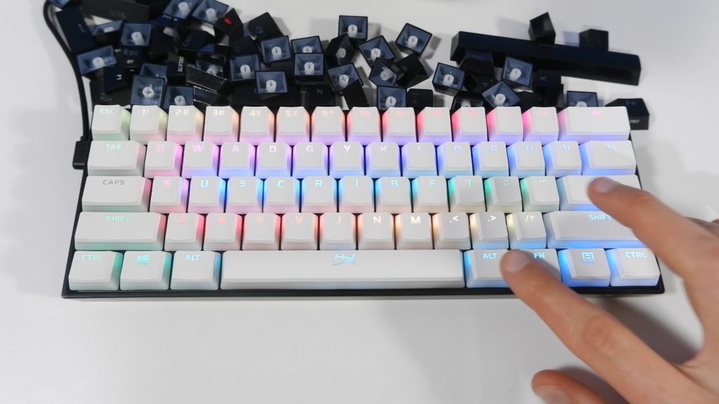 Draconic con las Pudding Keycaps