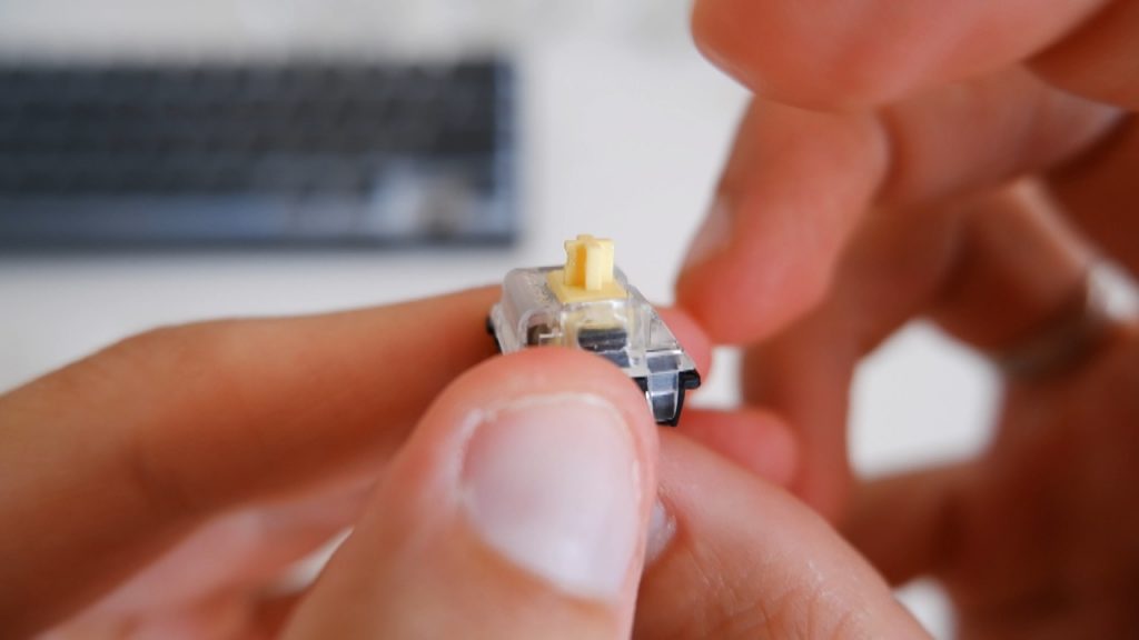 Cómo lubricar un teclado mecánico con switches Gateron Yellow Ópticos