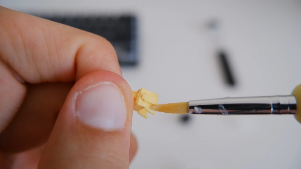 Lubricando el Stem de un switch