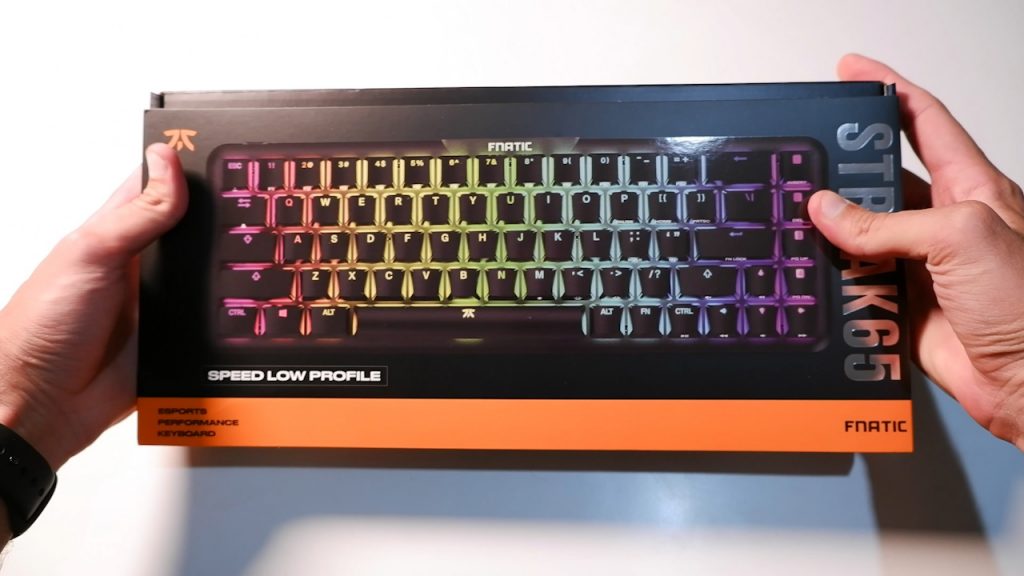 Unboxing del Fnatic Streak 65