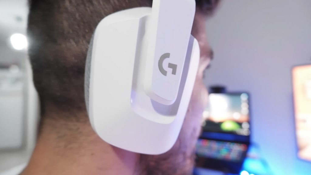 Diseño Logitech G733 LightSpeed