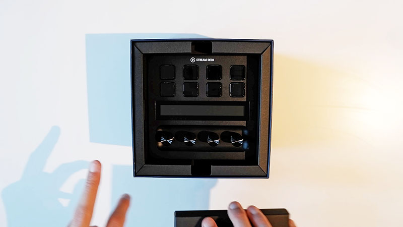 Unboxing Stream Deck Plus