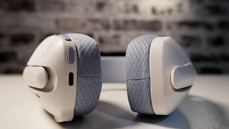 Diseño Logitech G435