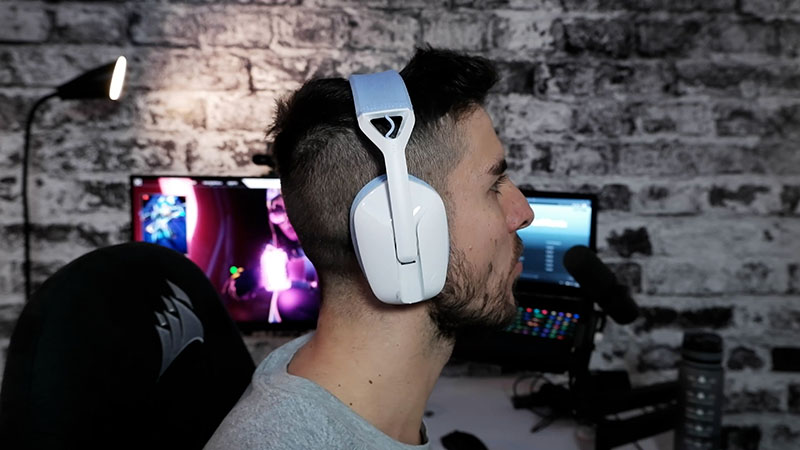 Características Logitech G435