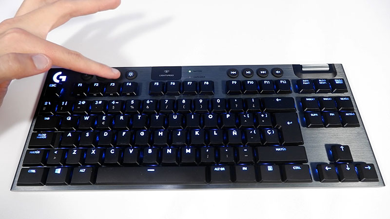 Logitech G915 TKL