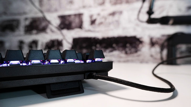 Detalles Razer Huntsman V2 TKL