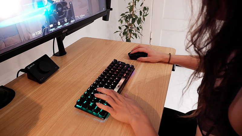 Corsair K70 Mini Wireless