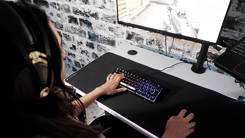 Corsair K65 Mini Review en Español
